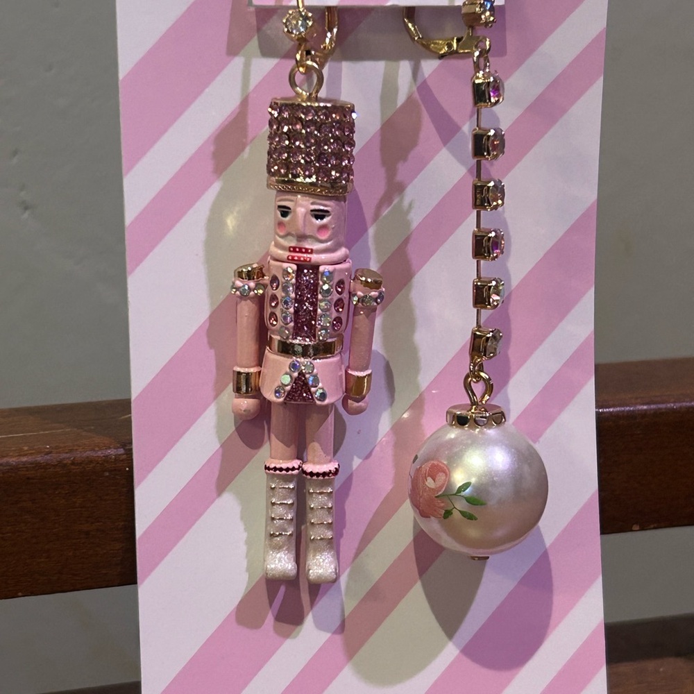 BETSEY JOHNSON Pink Nutcracker Mismatched Earrings With Crystal Accents NWTS - Picture 7 of 7
